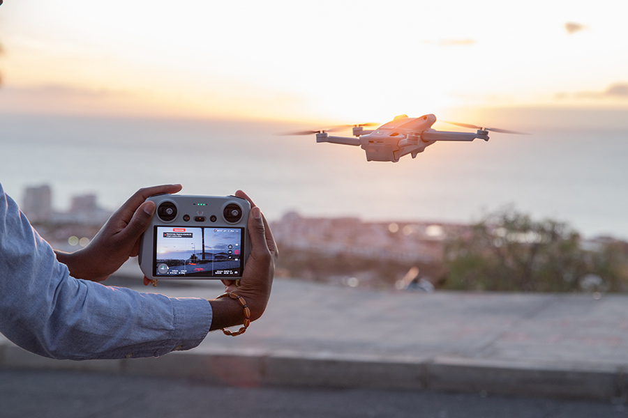 Tips-on-Flying-a-Drone-from-a-Boat